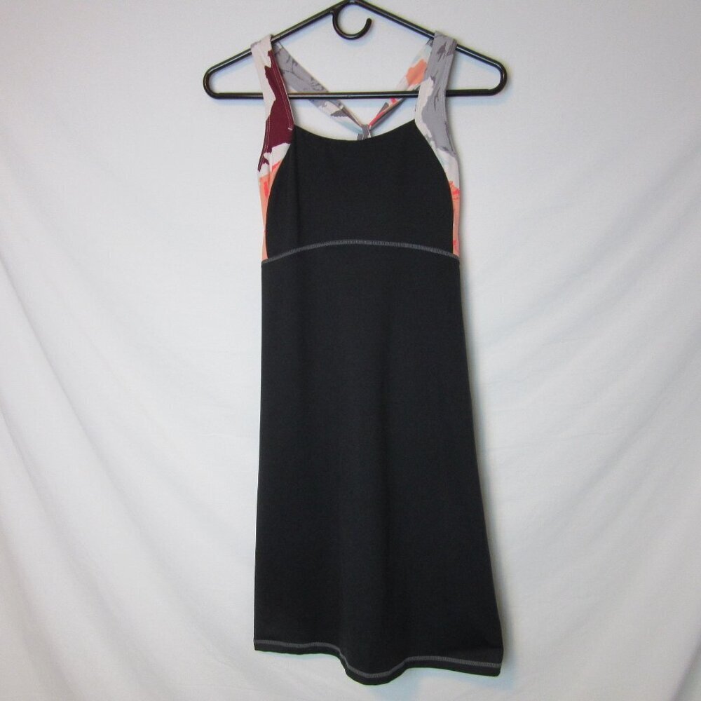 Title Nine Black Dream Dress Women's Small Racerback Athletic Golf Tennis Bra